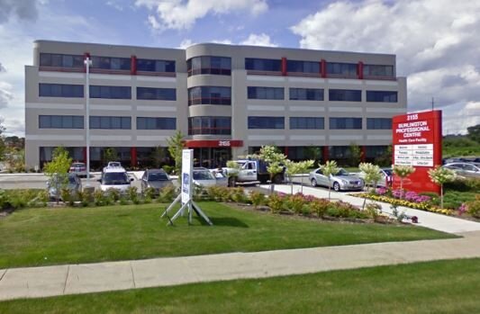 photo of the STL Imaging Burlington Clinic building from a street view